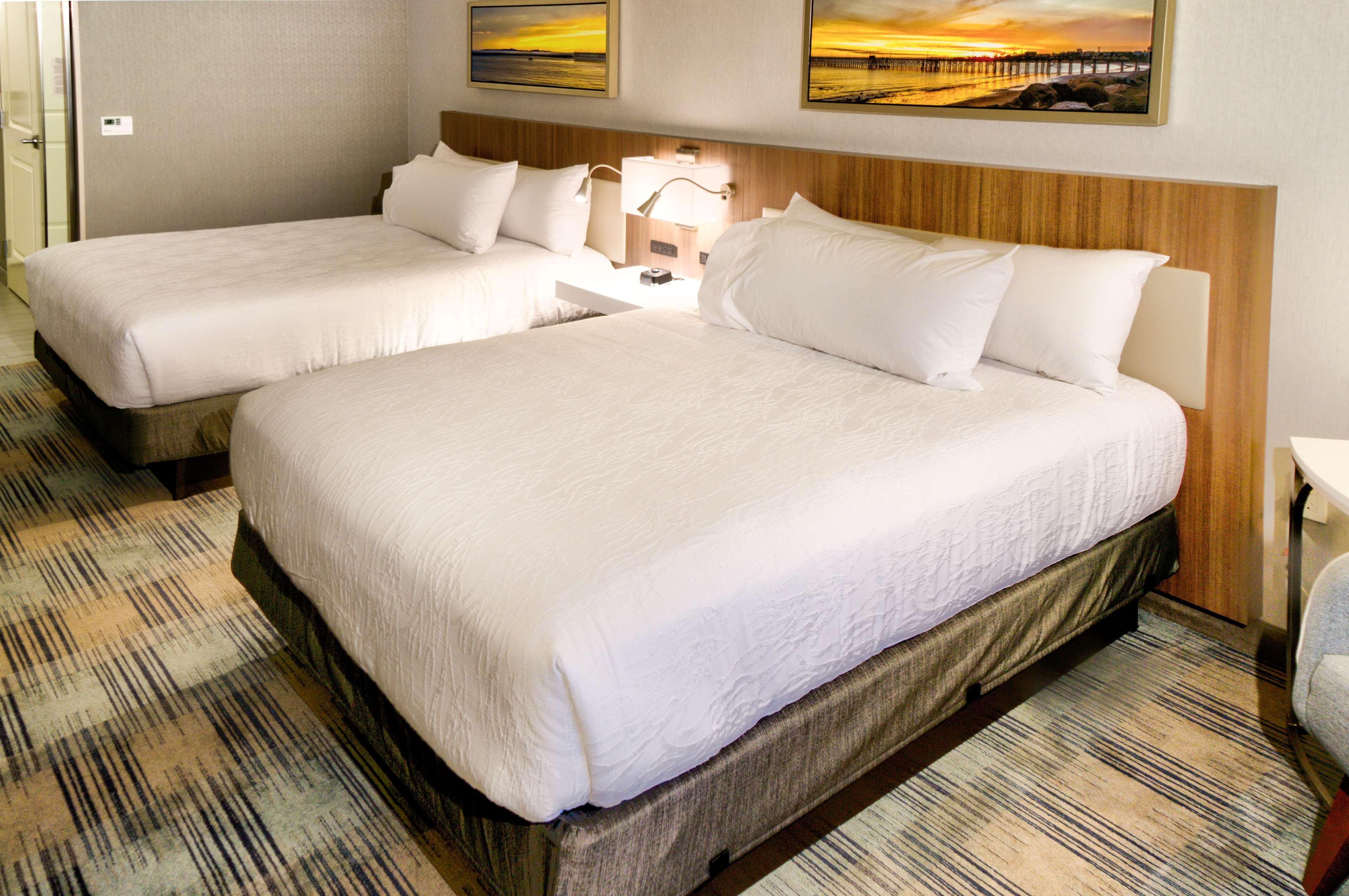 Hilton Garden Inn Santa Barbara/Голета Экстерьер фото