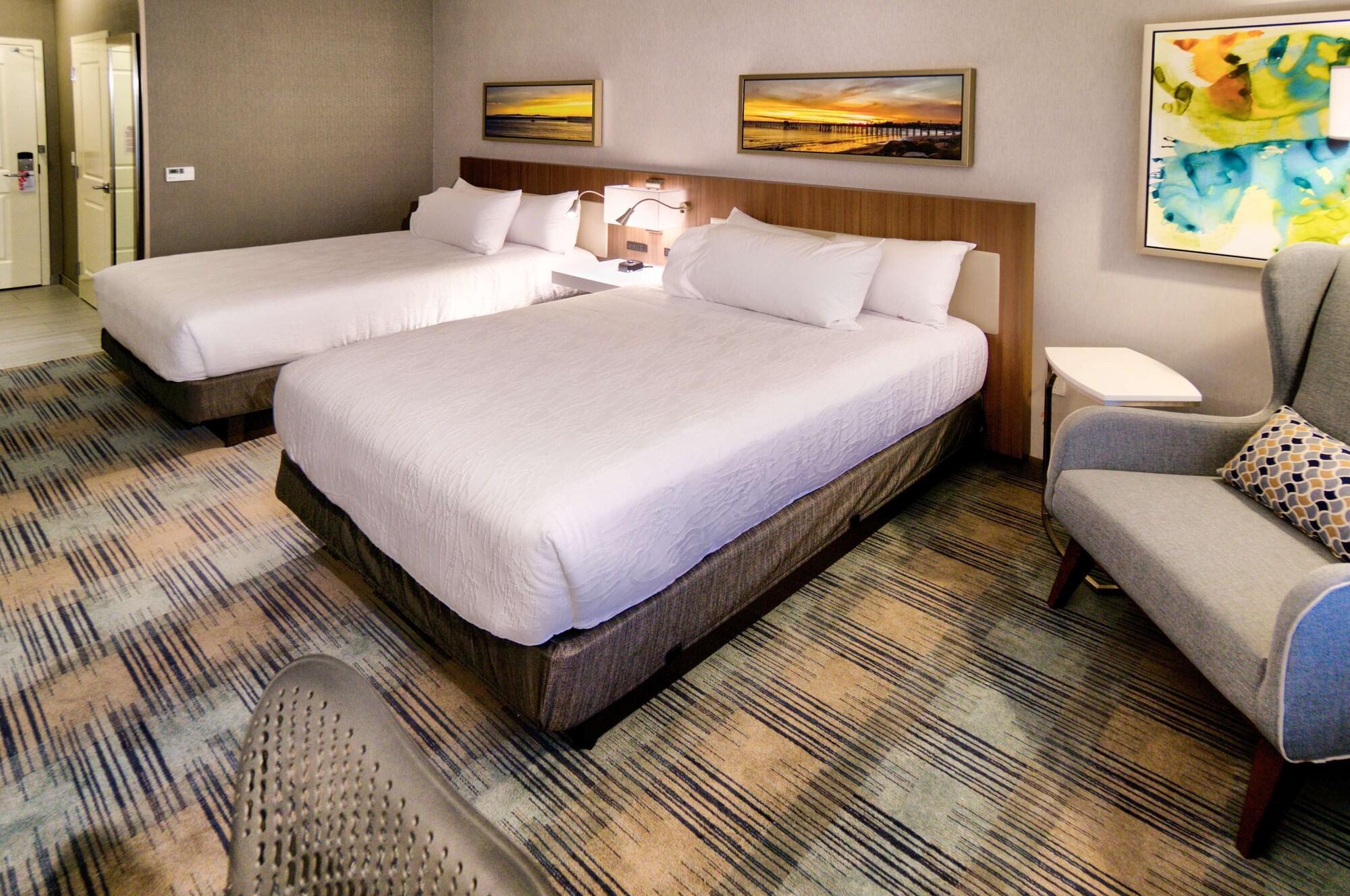 Hilton Garden Inn Santa Barbara/Голета Экстерьер фото